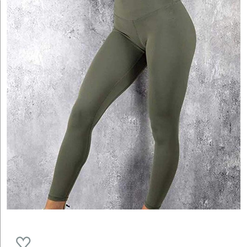Super High Waist Leggings - Picture 3 of 11